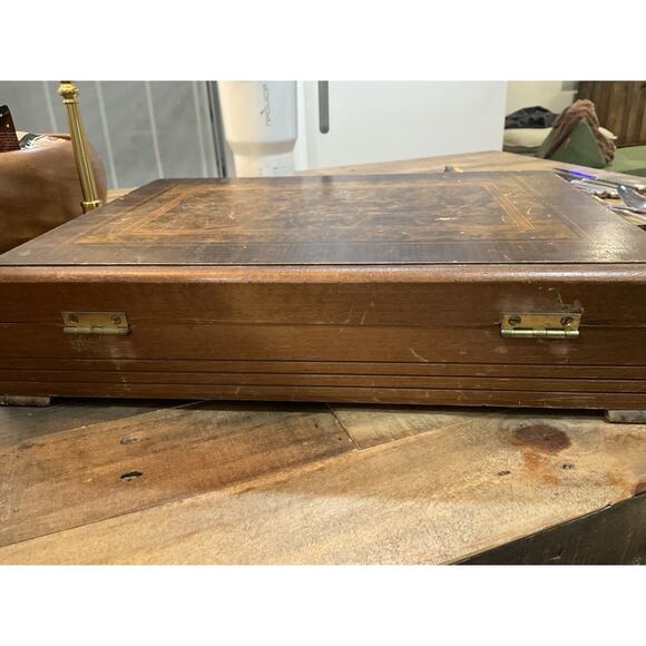 Vintage Oneida Wm A Rogers PARK LANE Silverplate Flatware Set 38pc w/ Chest - Picture 10 of 13